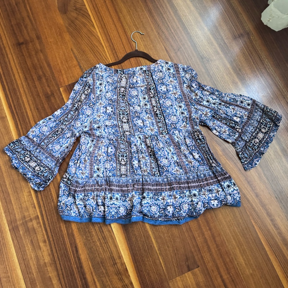 American Rag Multicolor Patterned Top - Picture 4 of 4